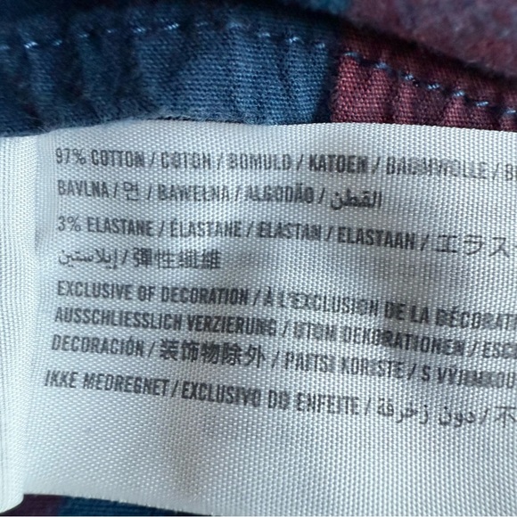 Hollister men’s stretch Plaid Button-Down Shirt - Red and Blue Size M - Picture 8 of 9